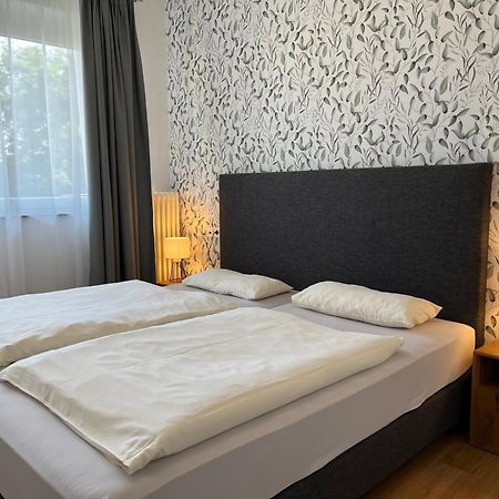 Restaurant Waldmeisterei Gera Eksteriør bilde