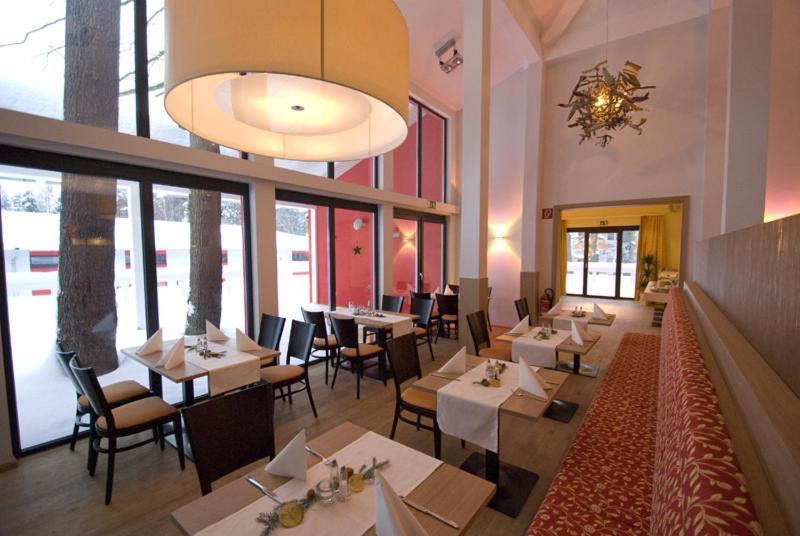 Restaurant Waldmeisterei Gera Eksteriør bilde